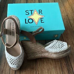 Wedges Star Love crochet and leather wedge sandals Size 38. Made in Spain.